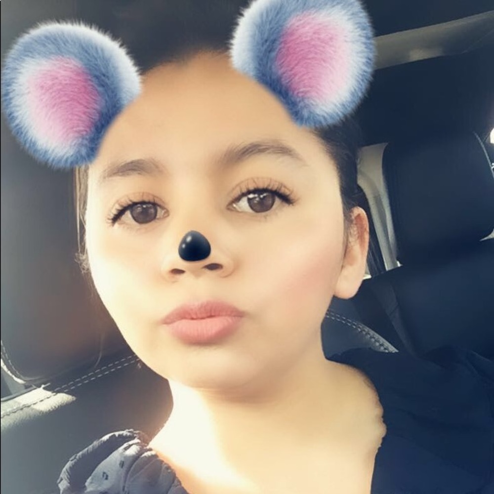 Meet your Posher, Sandy